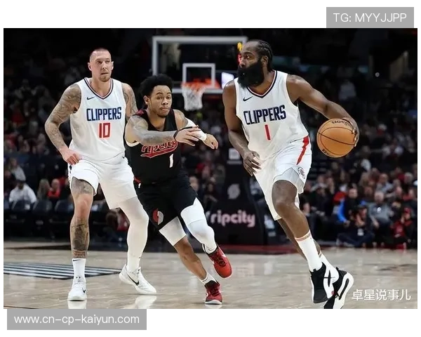 快船战术优化：如何在防守端制造更多破坏性犯规成为讨论话题